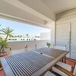 דירה Charming Marina Apartment, Walk To Old Town #2001 לאגוּ‏ש